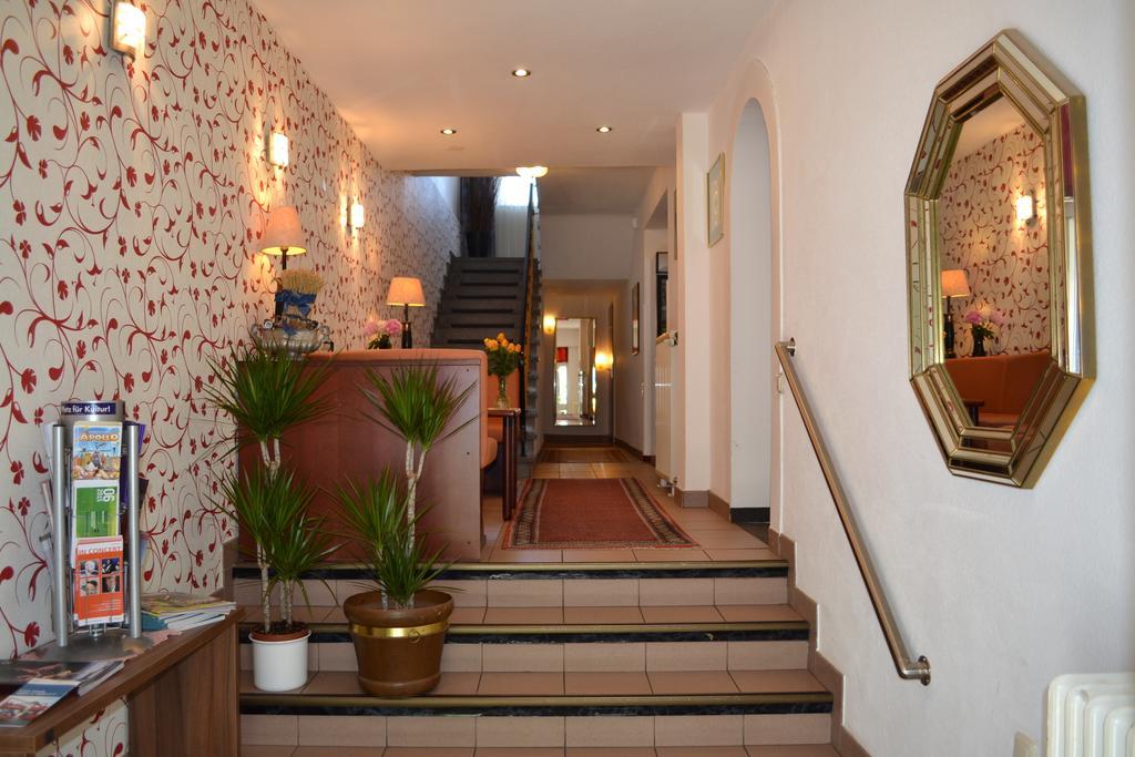 Hotel Minerva Garni Düsseldorf Extérieur photo